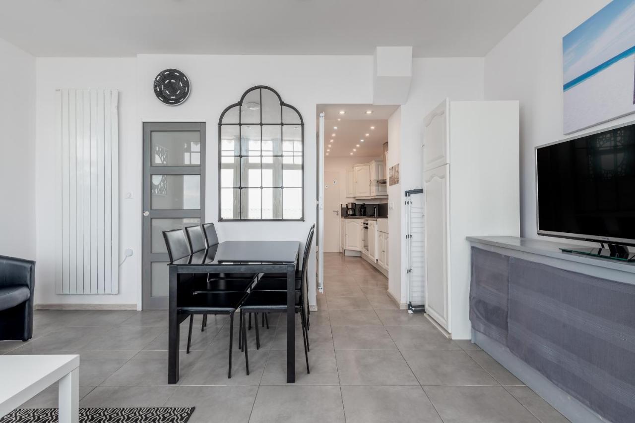 Appartement En Front De Mer Avec Terrasse Et Vue Mer Ароманш-ле-Бен Екстериор снимка
