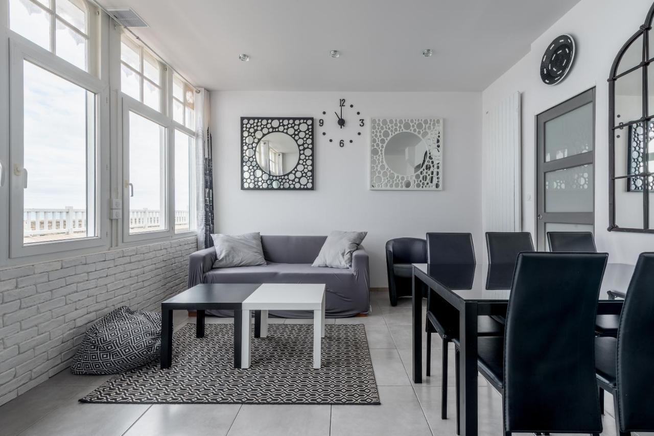 Appartement En Front De Mer Avec Terrasse Et Vue Mer Ароманш-ле-Бен Екстериор снимка